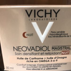 Vichy Neovadiol Magistral Nuit